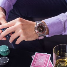 Наручные часы CASIO EFA-121D-1A
