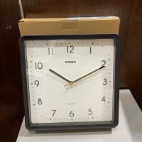 Часы настенные CASIO IQ-152-1D